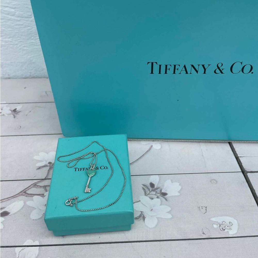 Tiffany & Co. Blue Box with Silver Necklace
